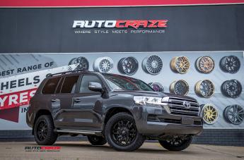 TOYOTA LANDCRUSIER SLEDGE MATTE BLACK